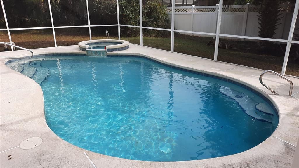 出租: $2,500 (3 贝兹, 2 浴室, 1665 平方英尺)