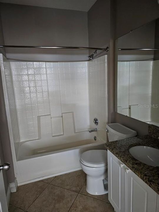 For Sale: $249,900 (2 beds, 2 baths, 1230 Square Feet)