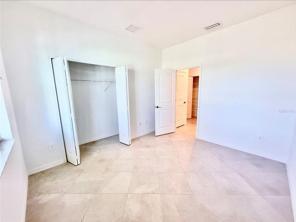 В аренду: $2,600 (3 спален, 3 ванн, 1855 Квадратных фут)