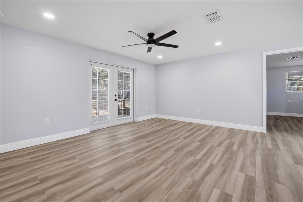 待售: $499,000 (3 贝兹, 2 浴室, 1239 平方英尺)