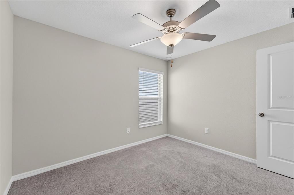 For Sale: $299,900 (3 beds, 2 baths, 1451 Square Feet)