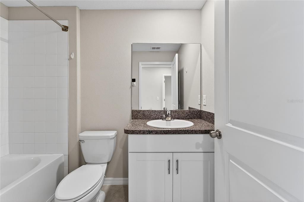 For Sale: $299,900 (3 beds, 2 baths, 1451 Square Feet)