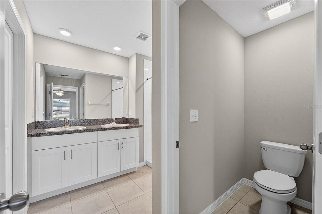 For Sale: $299,900 (3 beds, 2 baths, 1451 Square Feet)