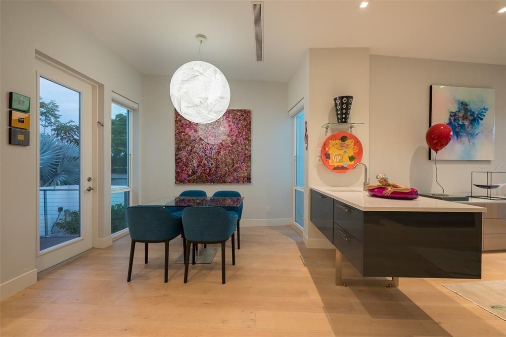 En Venta: $7,500,000 (5 camas, 3 baños, 4284 Pies cuadrados)