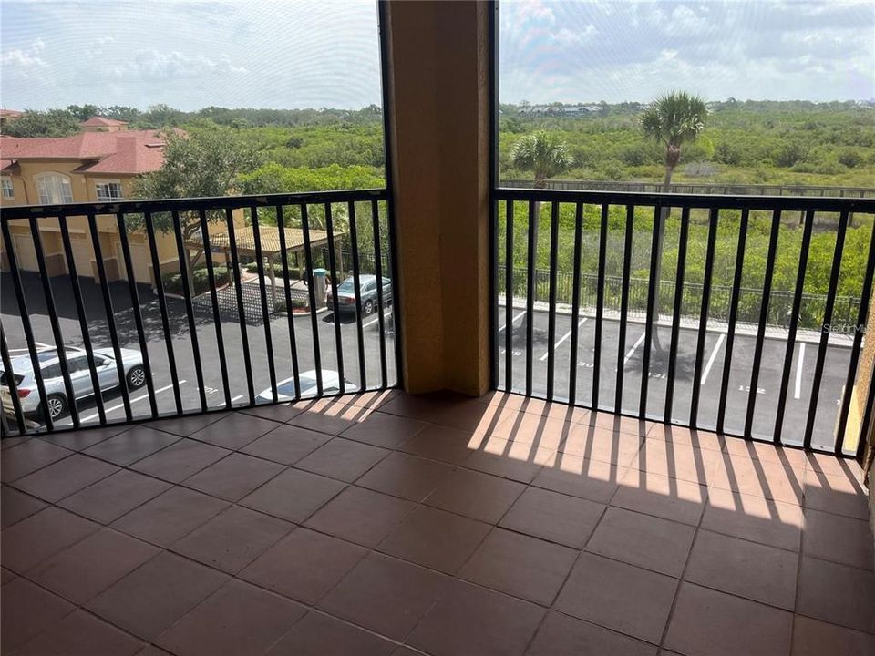 出租: $1,850 (2 贝兹, 2 浴室, 1153 平方英尺)