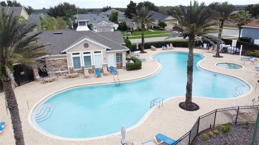 На продажу: $676,000 (5 спален, 4 ванн, 3716 Квадратных фут)