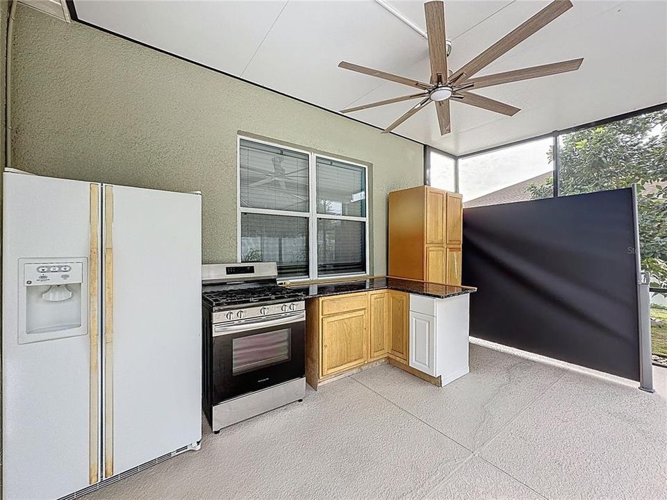 На продажу: $676,000 (5 спален, 4 ванн, 3716 Квадратных фут)