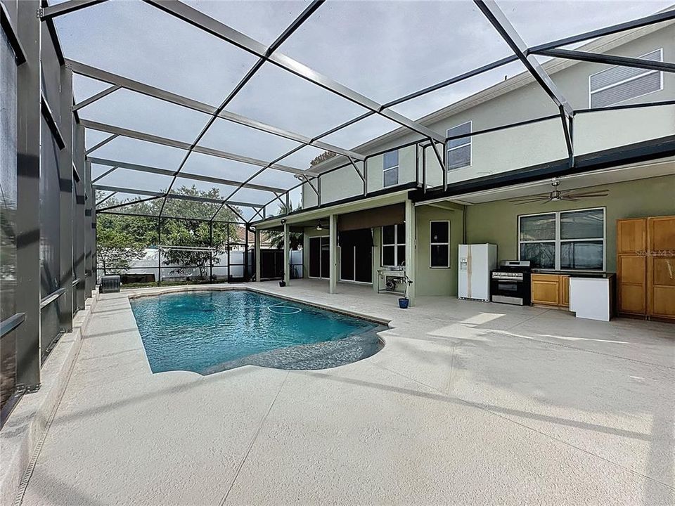 На продажу: $676,000 (5 спален, 4 ванн, 3716 Квадратных фут)