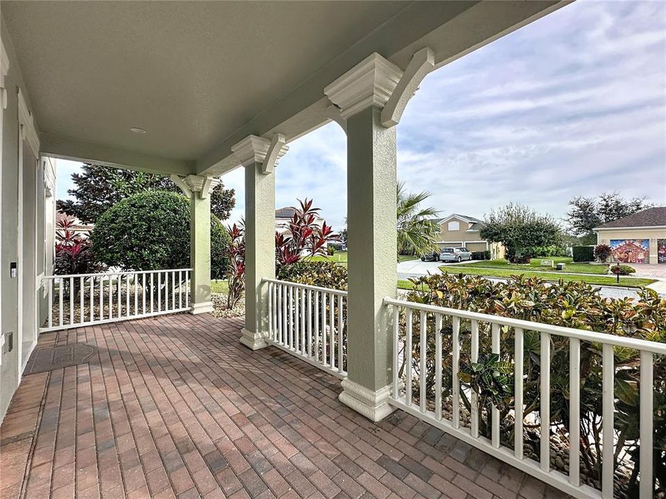 На продажу: $676,000 (5 спален, 4 ванн, 3716 Квадратных фут)