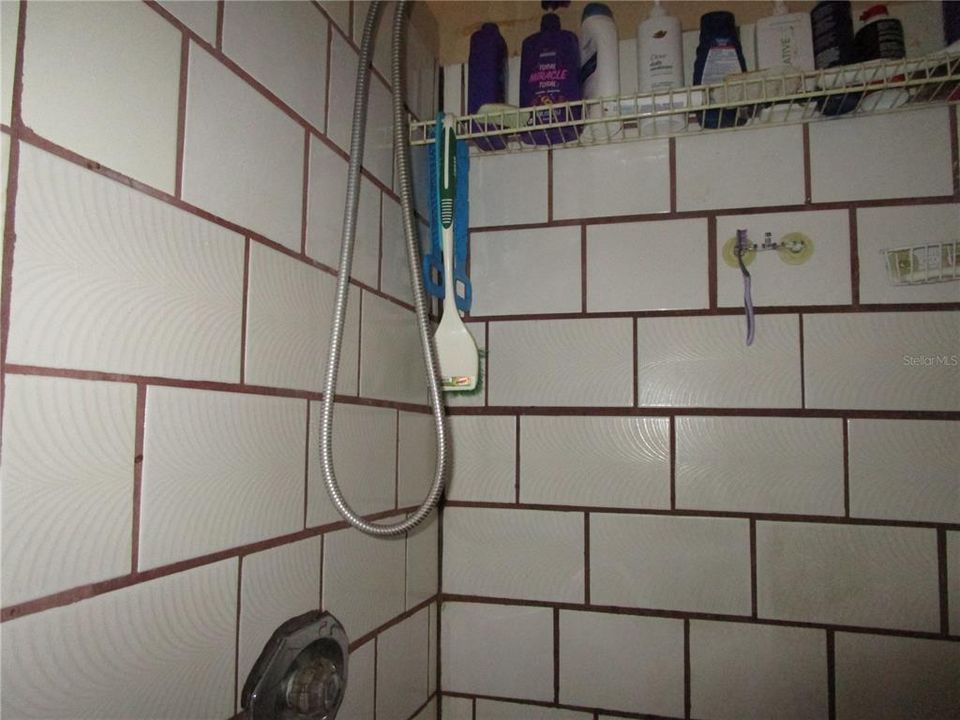 For Sale: $255,000 (3 beds, 2 baths, 1248 Square Feet)