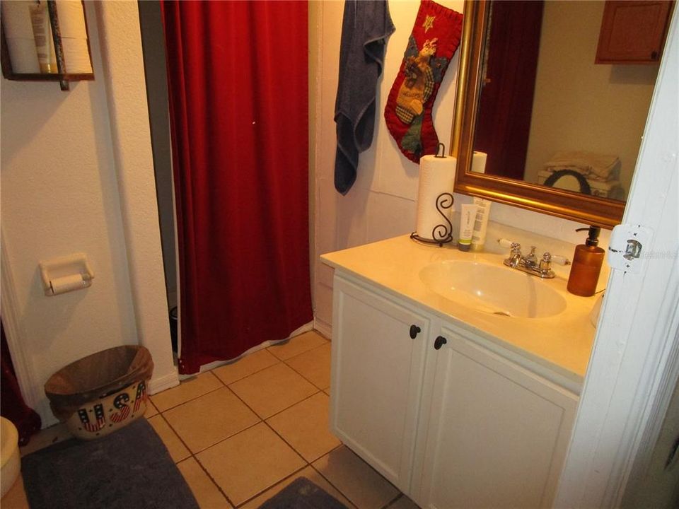 For Sale: $255,000 (3 beds, 2 baths, 1248 Square Feet)