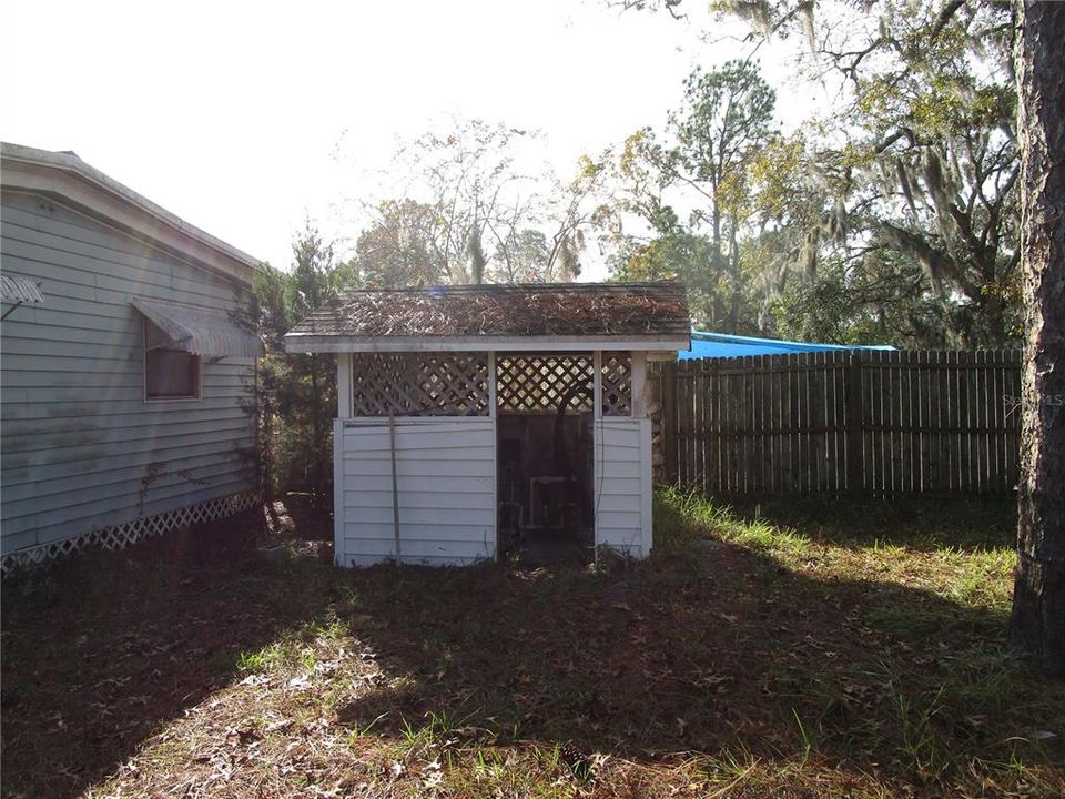 For Sale: $255,000 (3 beds, 2 baths, 1248 Square Feet)