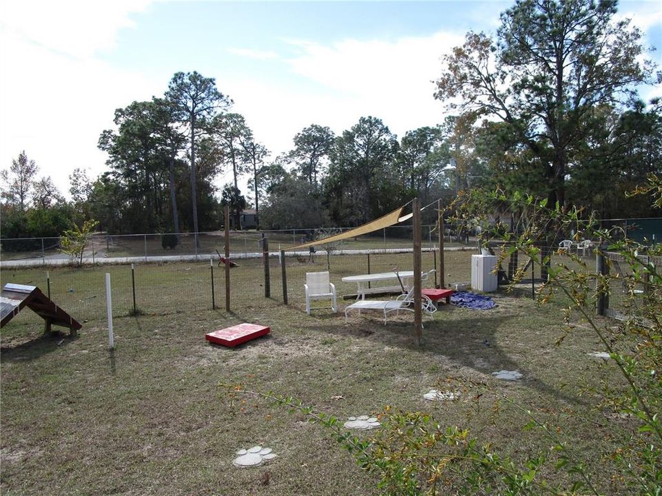 For Sale: $255,000 (3 beds, 2 baths, 1248 Square Feet)