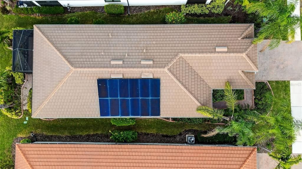 На продажу: $340,900 (2 спален, 2 ванн, 1434 Квадратных фут)