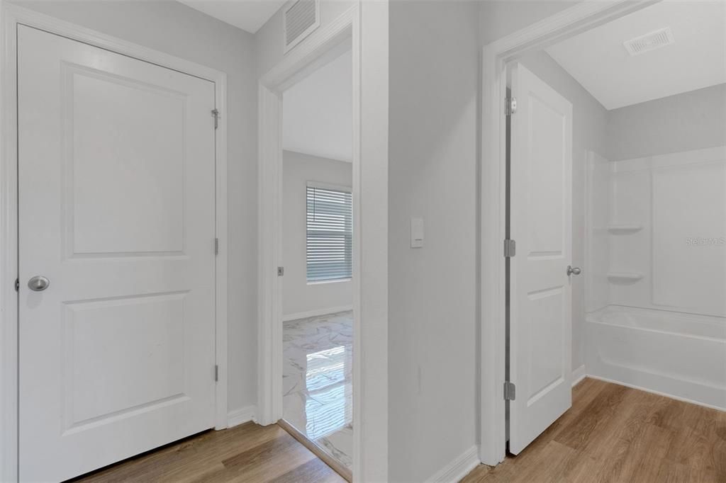 待售: $342,000 (3 贝兹, 2 浴室, 1504 平方英尺)