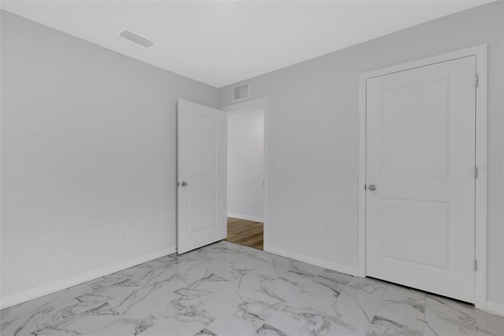 待售: $342,000 (3 贝兹, 2 浴室, 1504 平方英尺)