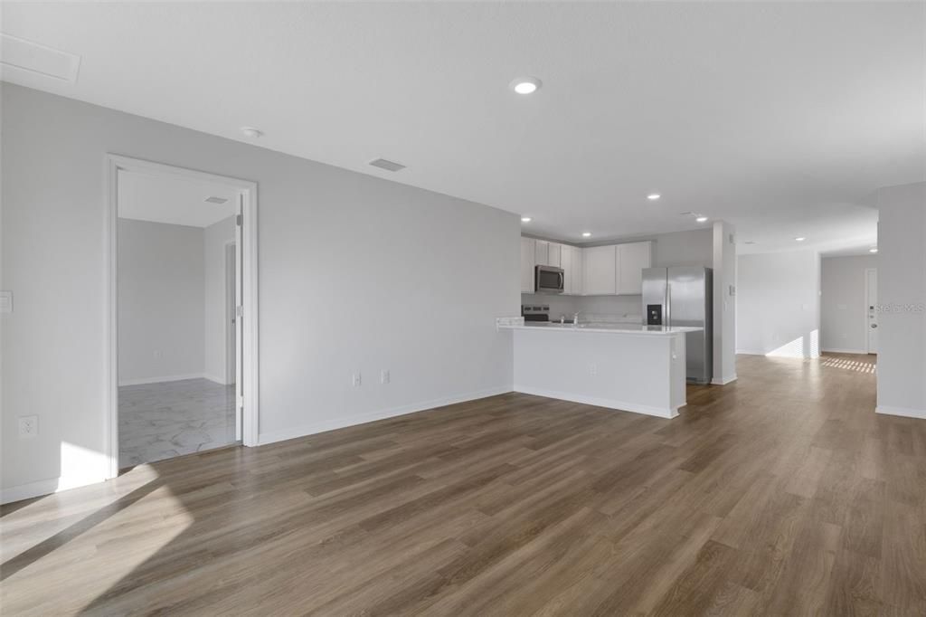 待售: $342,000 (3 贝兹, 2 浴室, 1504 平方英尺)