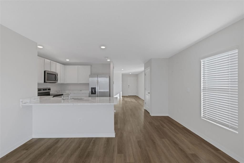 待售: $342,000 (3 贝兹, 2 浴室, 1504 平方英尺)