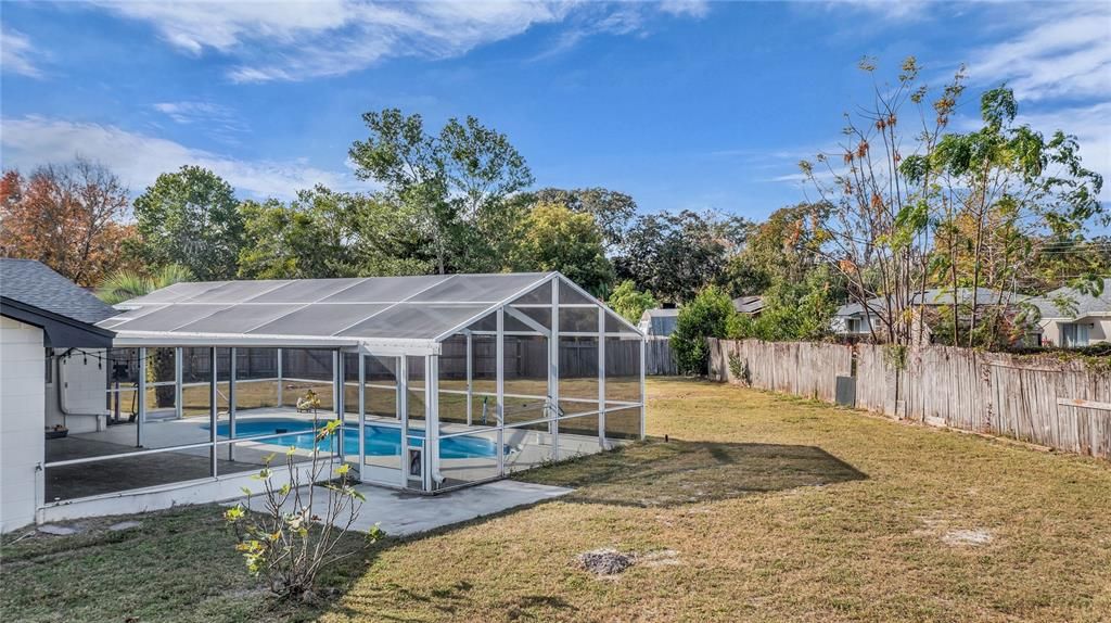 For Sale: $395,000 (3 beds, 2 baths, 1672 Square Feet)