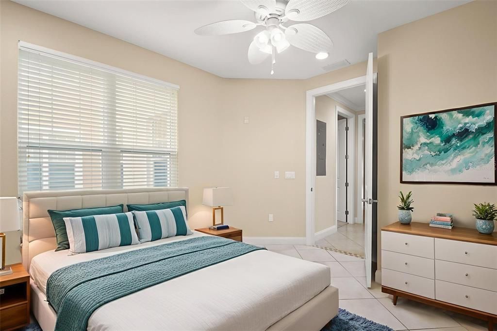 For Sale: $999,000 (3 beds, 2 baths, 2218 Square Feet)