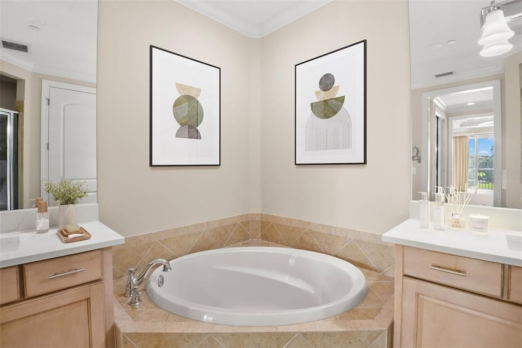 For Sale: $999,000 (3 beds, 2 baths, 2218 Square Feet)