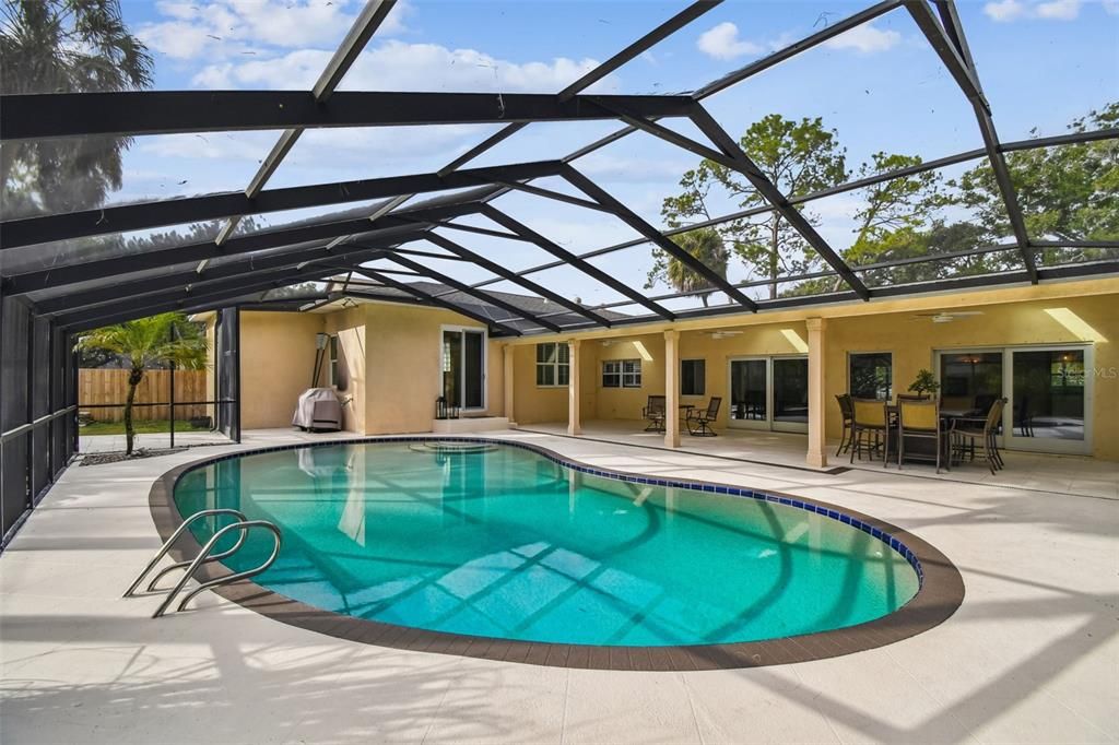 For Sale: $1,450,000 (4 beds, 3 baths, 2418 Square Feet)