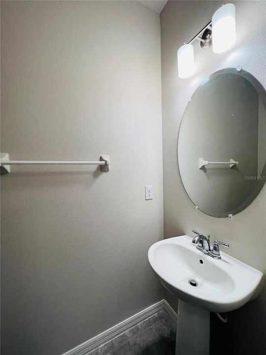 For Sale: $310,000 (3 beds, 2 baths, 1528 Square Feet)