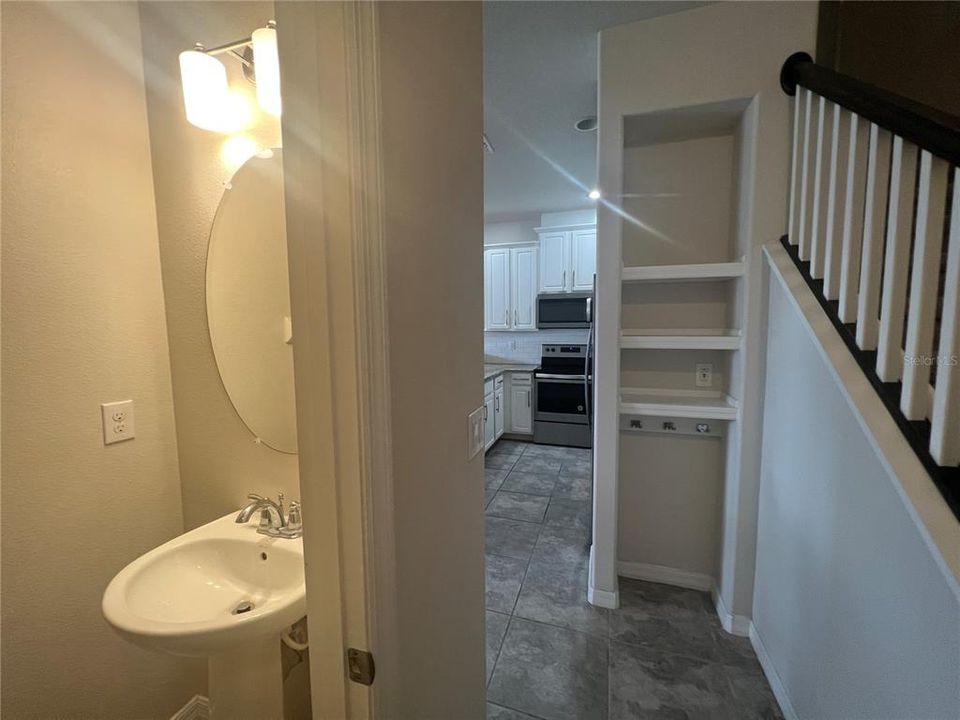 For Sale: $310,000 (3 beds, 2 baths, 1528 Square Feet)