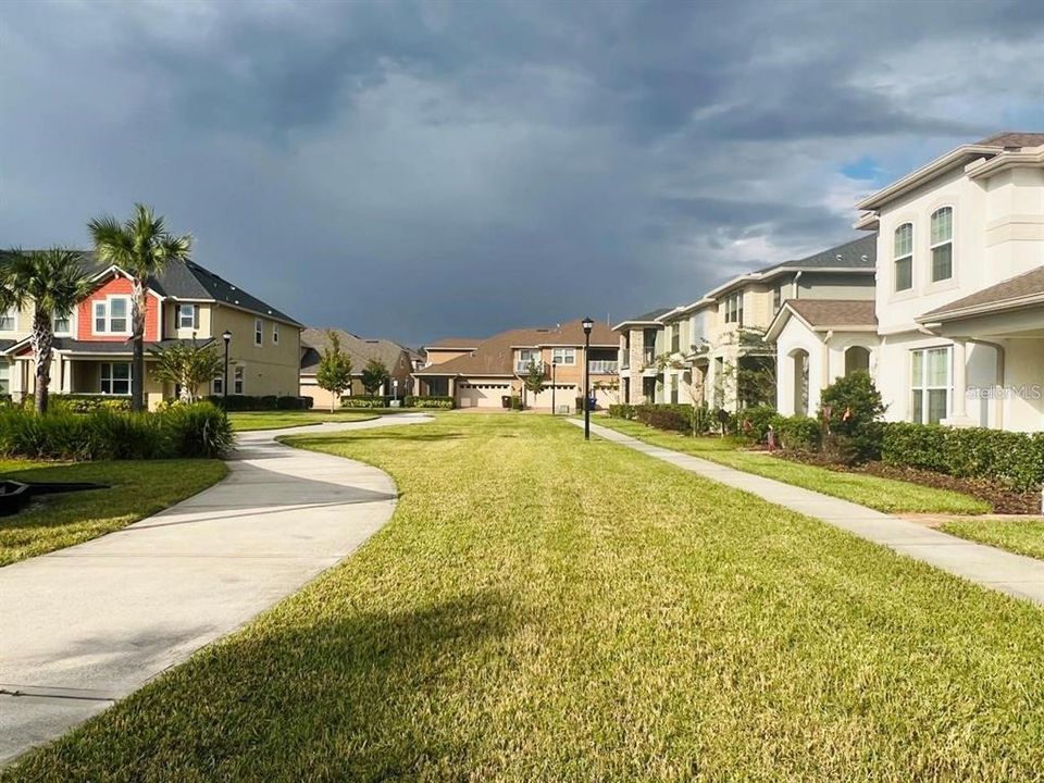 For Sale: $310,000 (3 beds, 2 baths, 1528 Square Feet)