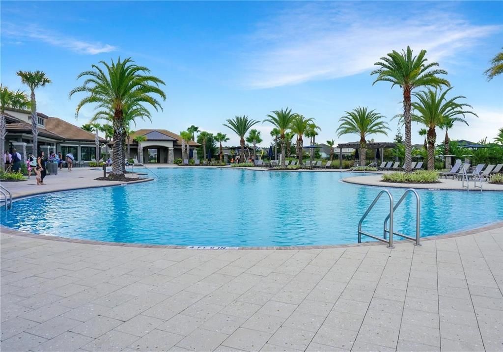 For Sale: $310,000 (3 beds, 2 baths, 1528 Square Feet)