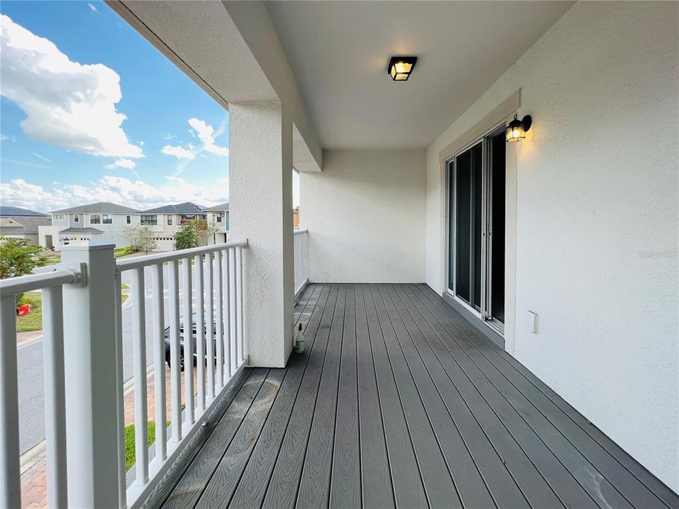 For Sale: $310,000 (3 beds, 2 baths, 1528 Square Feet)