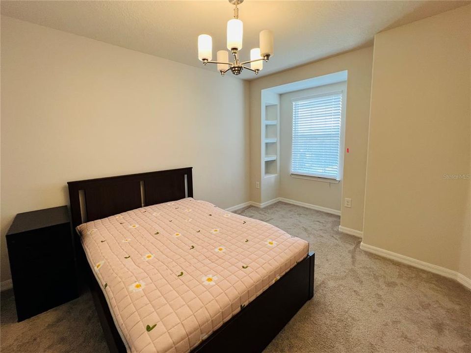 For Sale: $310,000 (3 beds, 2 baths, 1528 Square Feet)