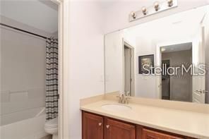 For Rent: $2,450 (3 beds, 2 baths, 2174 Square Feet)