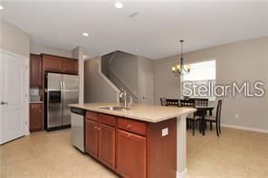 For Rent: $2,450 (3 beds, 2 baths, 2174 Square Feet)