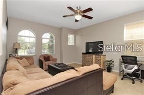 For Rent: $2,450 (3 beds, 2 baths, 2174 Square Feet)