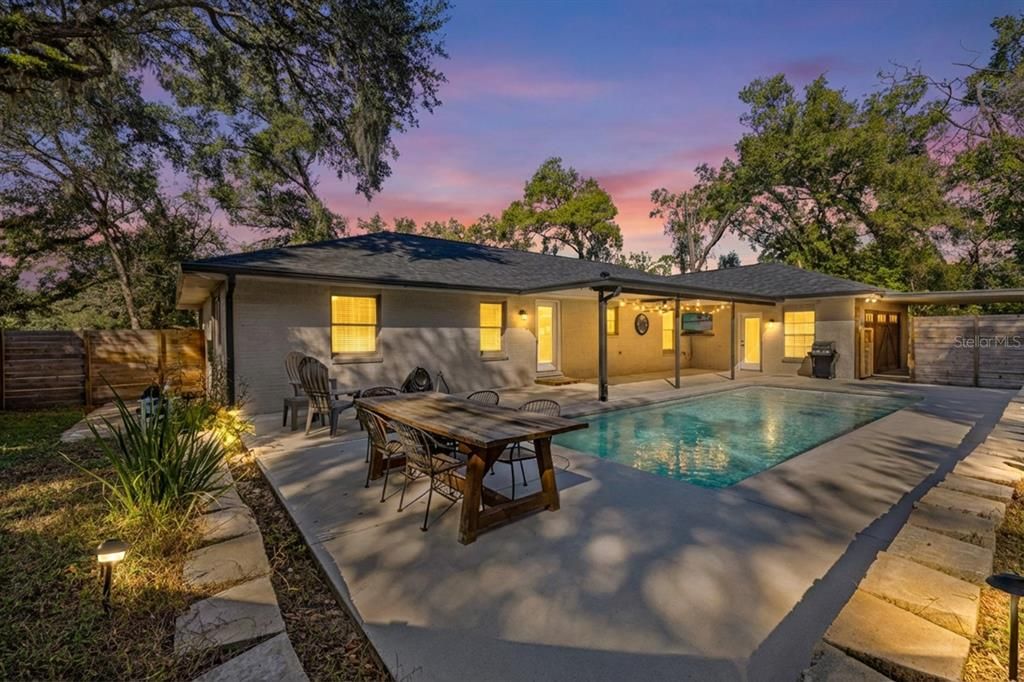 待售: $674,900 (3 贝兹, 2 浴室, 2202 平方英尺)