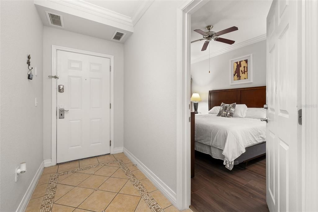 For Sale: $299,000 (3 beds, 3 baths, 1630 Square Feet)