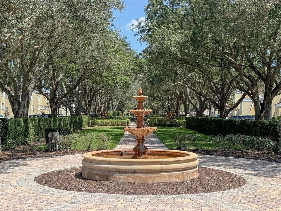 For Sale: $299,000 (3 beds, 3 baths, 1630 Square Feet)