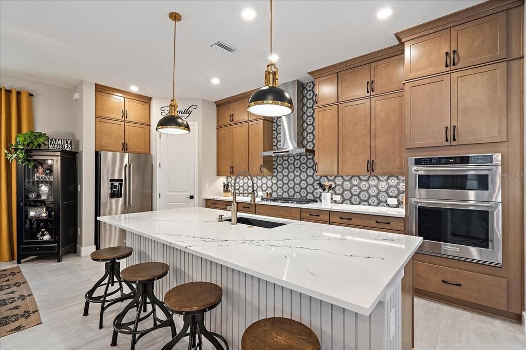 待售: $789,000 (4 贝兹, 3 浴室, 2453 平方英尺)