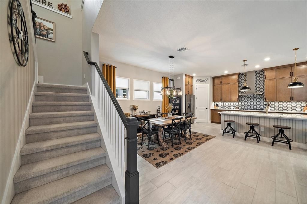 待售: $789,000 (4 贝兹, 3 浴室, 2453 平方英尺)