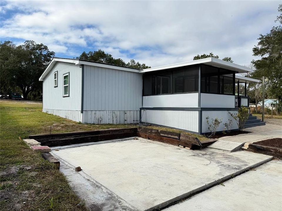 En Venta: $250,000 (3 camas, 2 baños, 1080 Pies cuadrados)