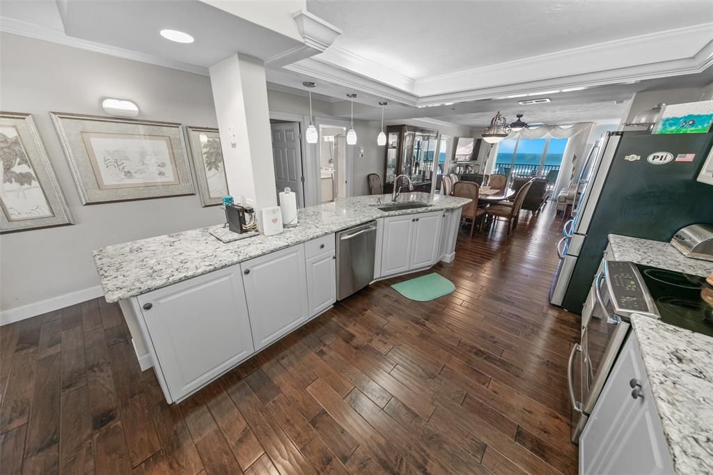 For Sale: $1,119,900 (3 beds, 3 baths, 2337 Square Feet)