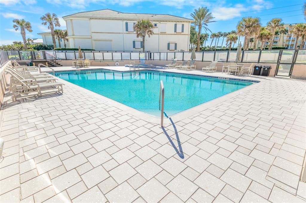 For Sale: $1,119,900 (3 beds, 3 baths, 2337 Square Feet)