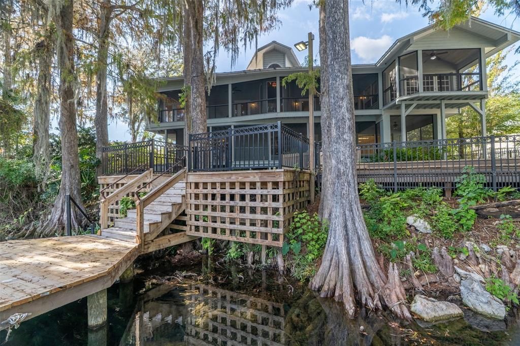 For Sale: $3,600,000 (5 beds, 4 baths, 6040 Square Feet)