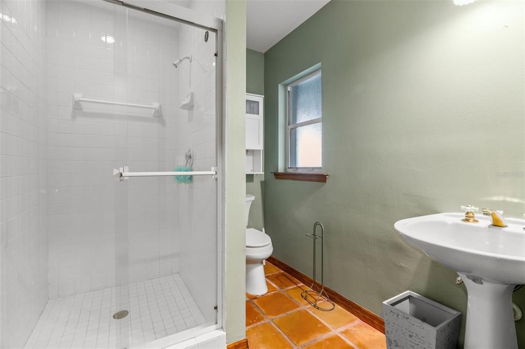 For Sale: $3,600,000 (5 beds, 4 baths, 6040 Square Feet)