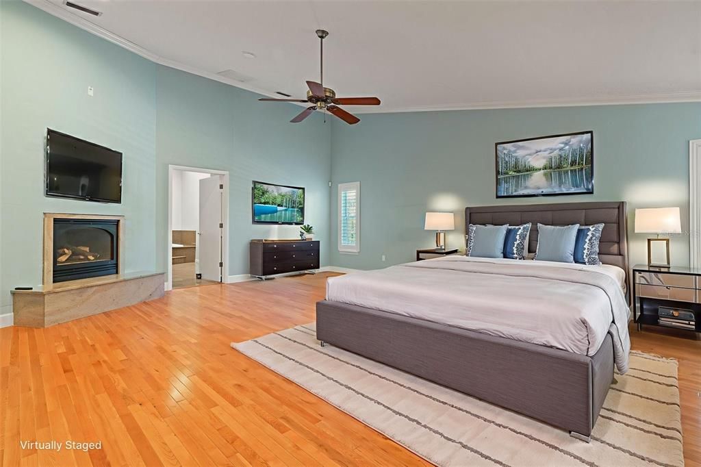 For Sale: $3,600,000 (5 beds, 4 baths, 6040 Square Feet)