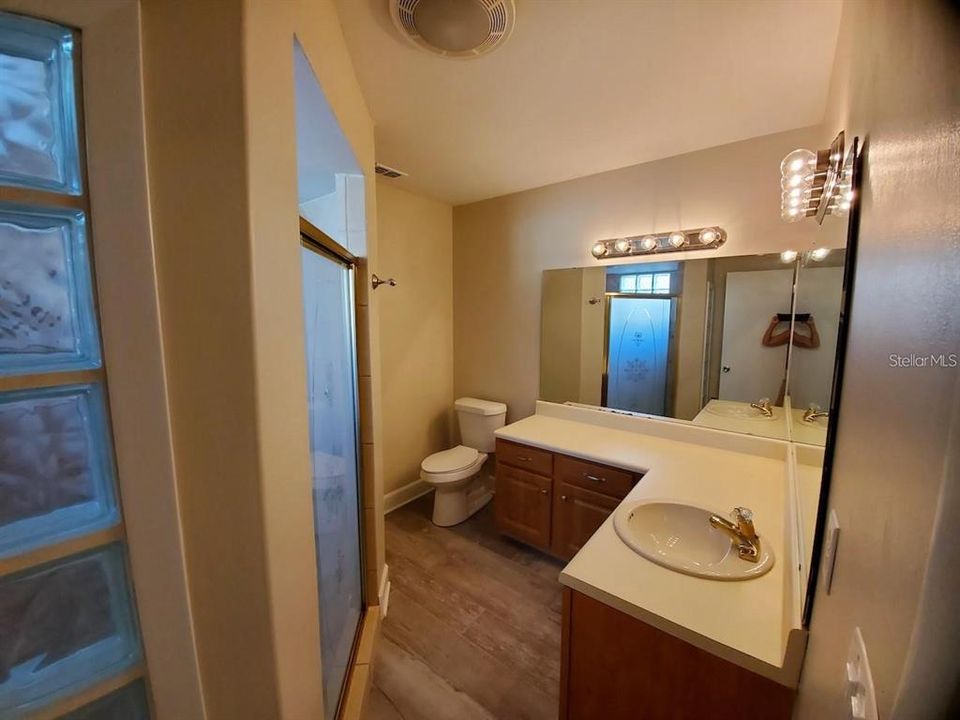 En Renta: $2,375 (4 camas, 2 baños, 1576 Pies cuadrados)