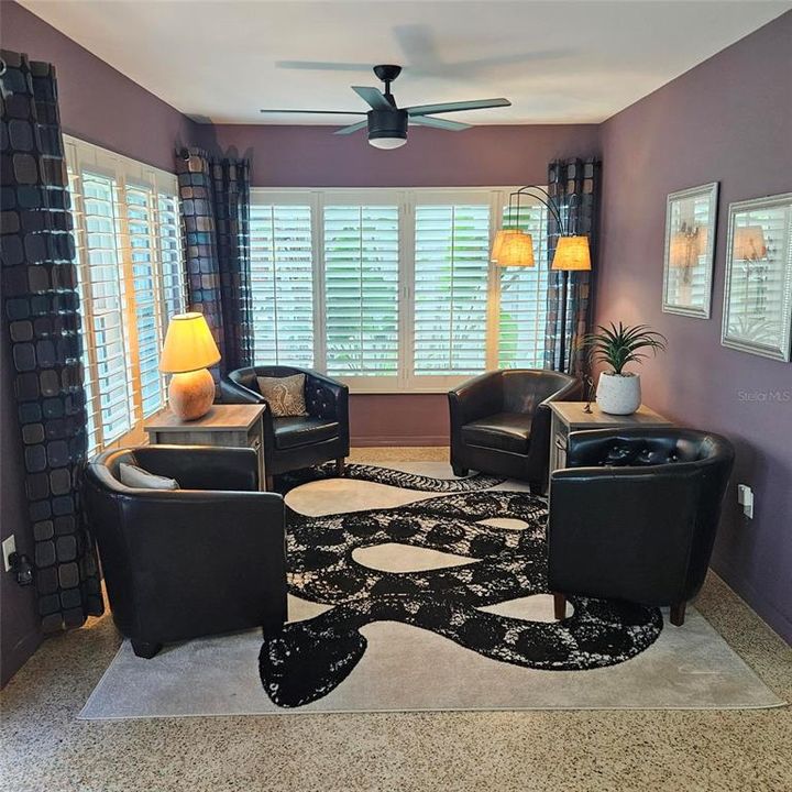 For Sale: $275,000 (2 beds, 2 baths, 1560 Square Feet)