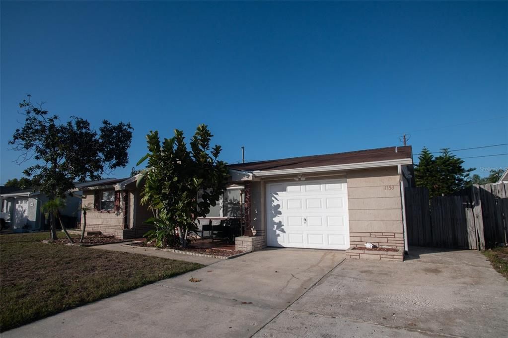 На продажу: $270,000 (3 спален, 1 ванн, 1569 Квадратных фут)