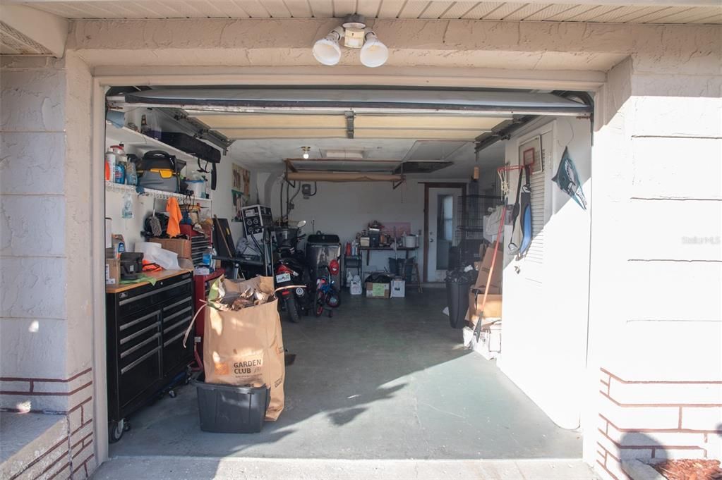 На продажу: $270,000 (3 спален, 1 ванн, 1569 Квадратных фут)